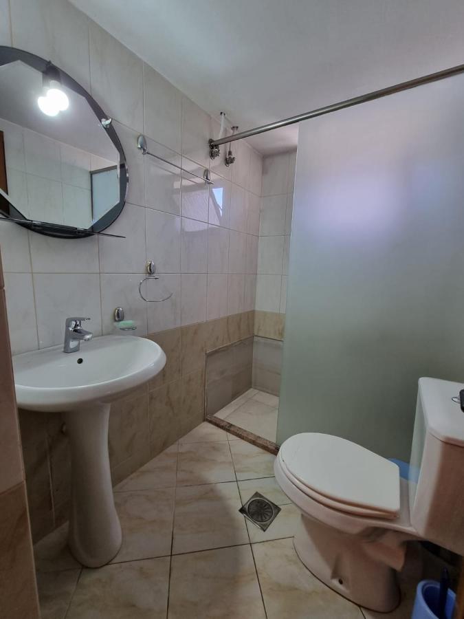 Alex Apartments Sarandë Exterior foto