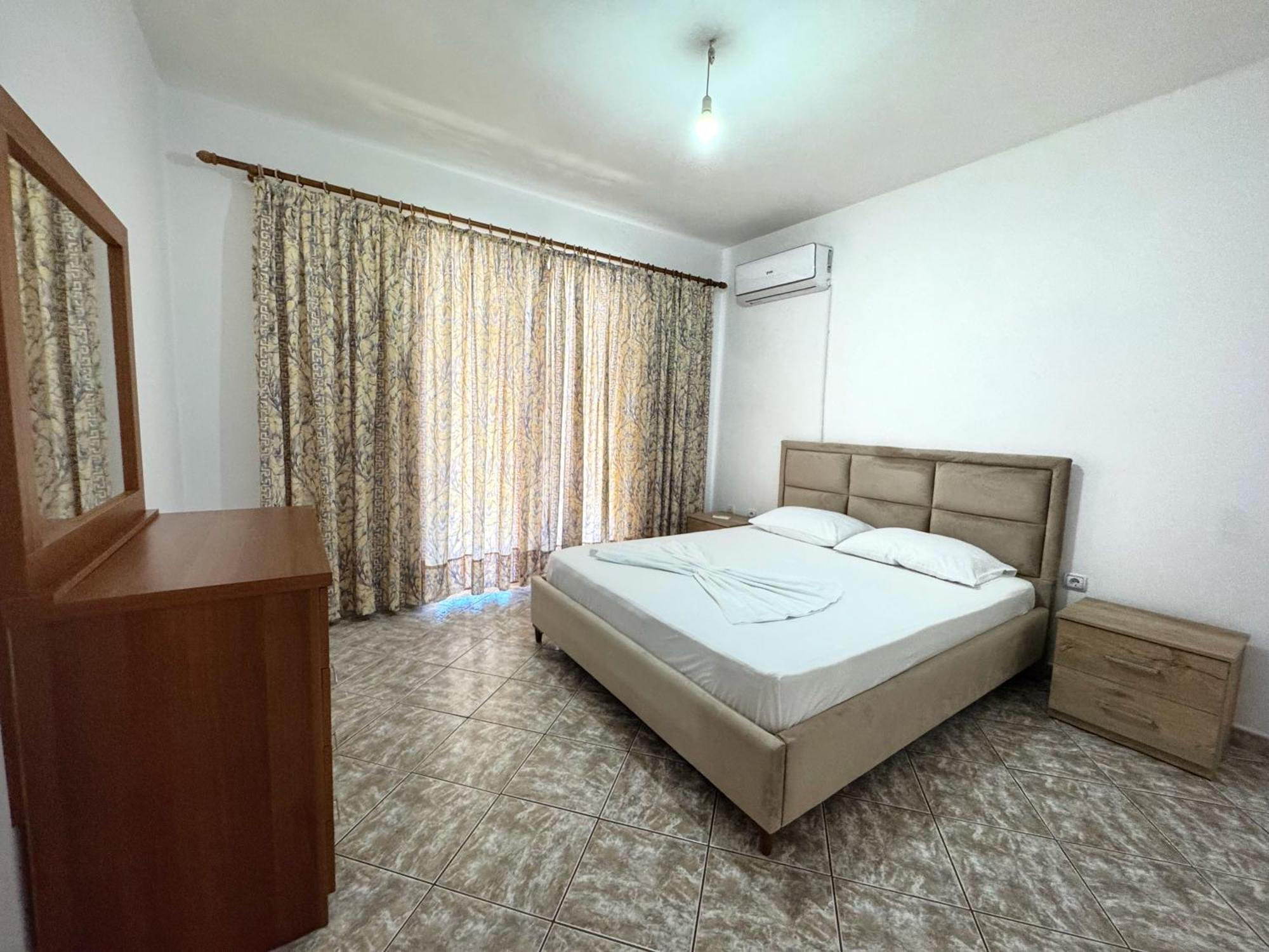 Alex Apartments Sarandë Exterior foto